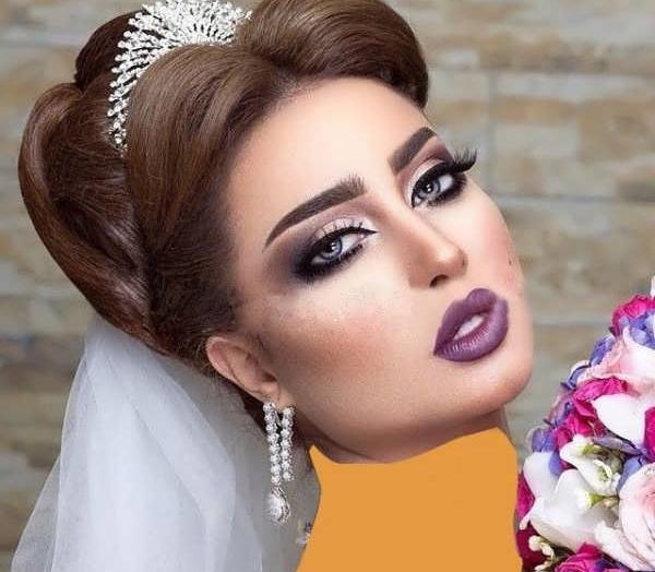 عکس شینیون مو فرق وسط