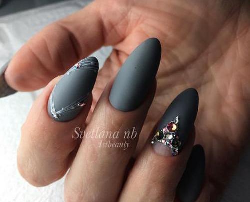 عکس مدل ناخن ساده اینستا