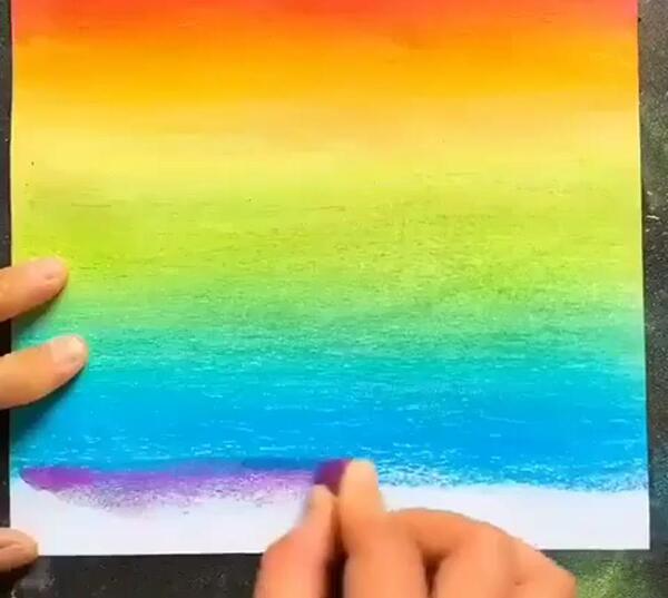 عکس نقاشی زیبا با مداد شمعی