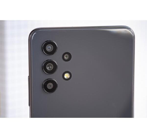 عکس گوشی گلکسی a32 4g