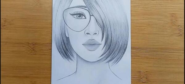 عکس نقاشی ساده قلم سیاه