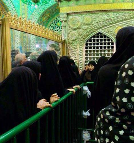 عکس زیارت ضریح
