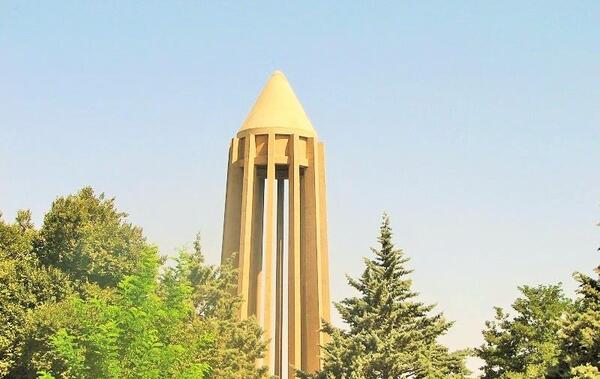 عکس طبیعی دایناسور