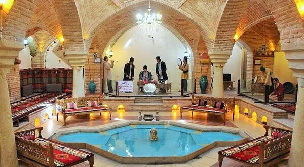 عکس طبیعی دایناسور