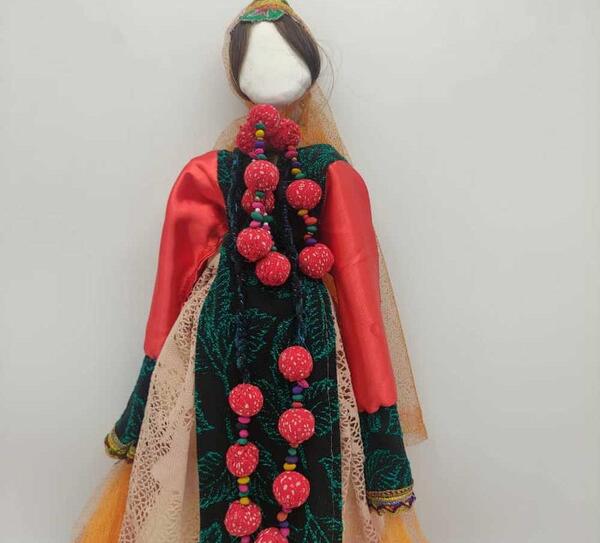 عکس عروسک لیلی