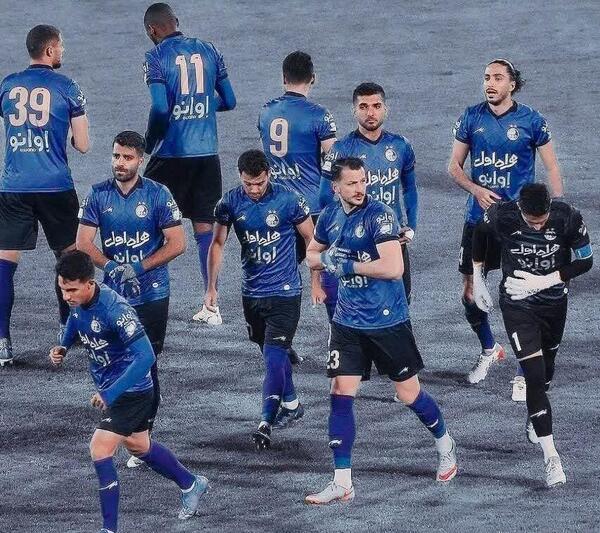 عکس ورزشگاه گرانادا