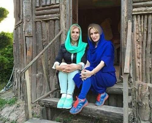 عکس تاتو مادر و خواهر تتلو