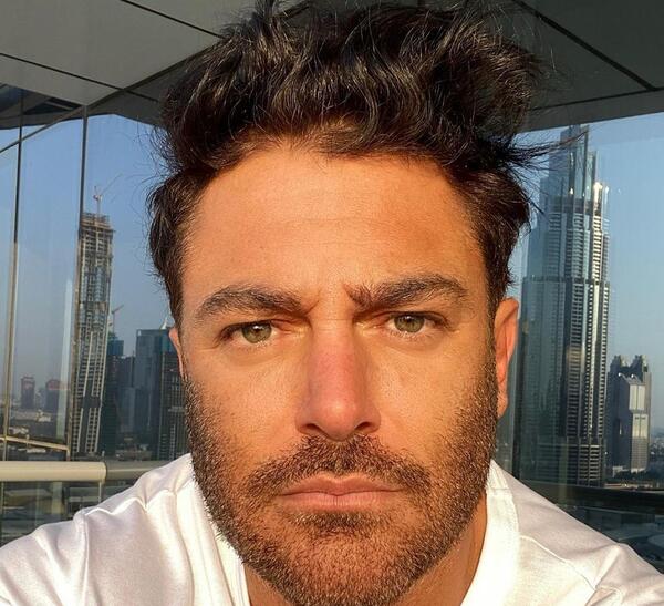 عکس لباس گلزار