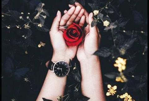 عکس پروفایل دخترونه اسپرت دست