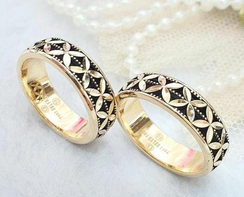 عکس سیاه حلقه
