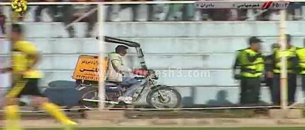 عکس ورزشگاه شیراز
