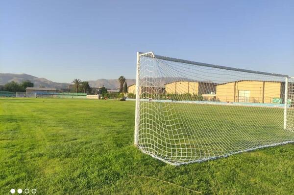 عکس ورزشگاه شیراز