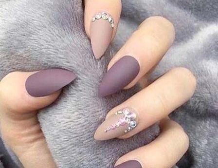 عکس مدل ناخن جدید تیز