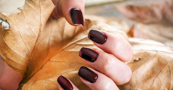 عکس مدل ناخن فرنچ پاییزی