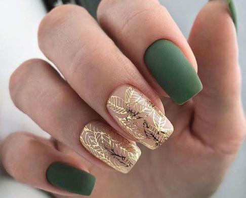 عکس طرح ناخن طلایی