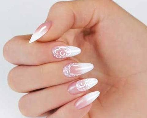 عکس طرح ناخن امبره