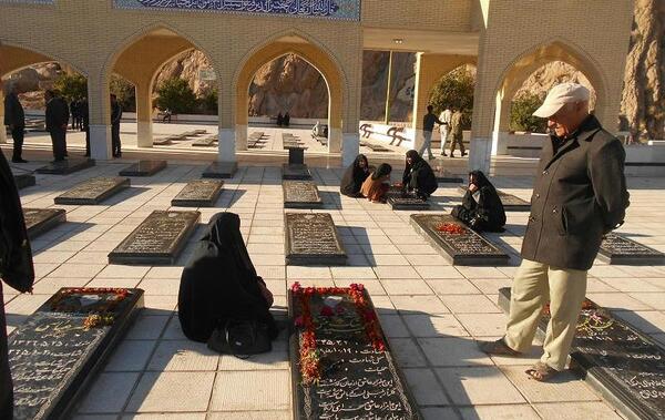 عکس گلزار شهدا