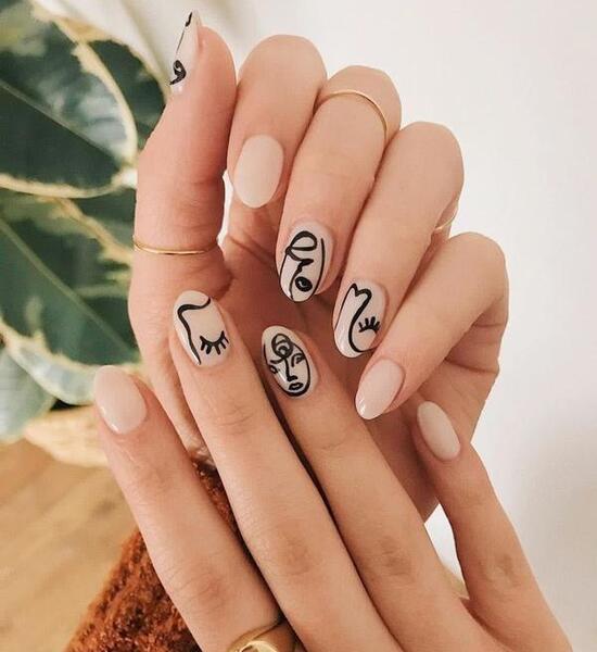 عکس مدل طراحی ناخن ساده و شیک