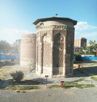 عکس داخل رصدخانه مراغه