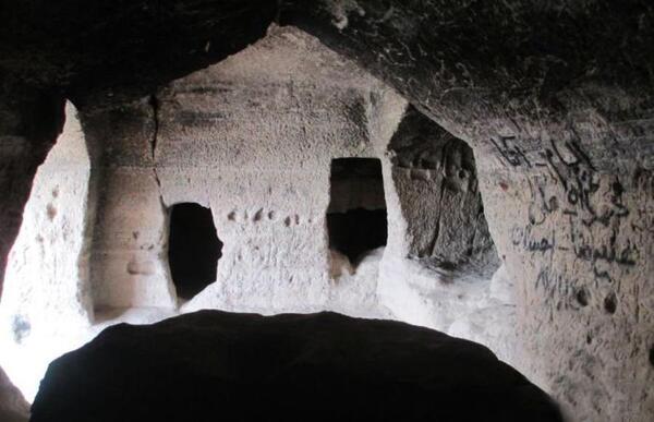 عکس داخل رصدخانه مراغه