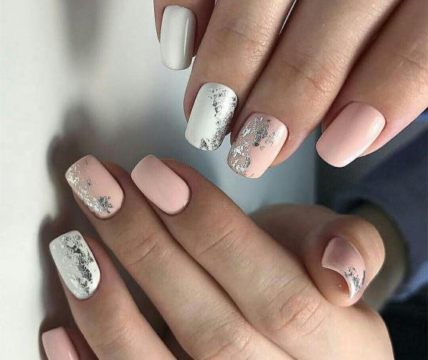 عکس طرح ناخن ساده و شیک دخترانه