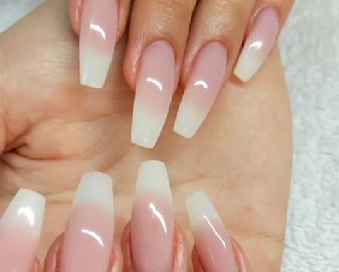 عکس مدل کاشت ناخن فرنچ هلویی