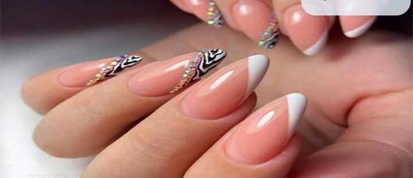 عکس مدل کاشت ناخن فرنچ هلویی