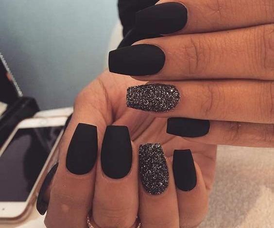 عکس مدل لاک ناخن ساده و شیک