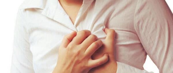 عکس طرح ناخن ضربان قلب