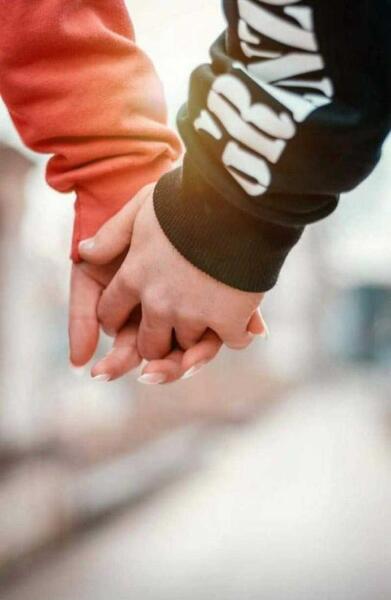 عکس دست دونفره ای