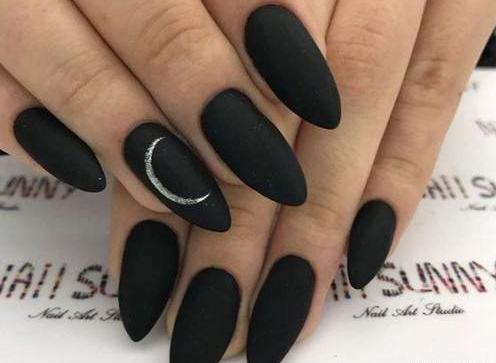 عکس مدل ناخن ورزشی