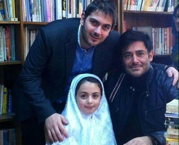 عکس محمد رضا گلزار مادرش