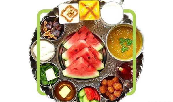 عکس سفره مهمانی افطار