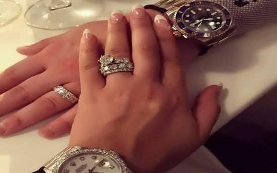 عکس از دست نامزدی