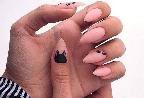 عکس مدل ناخن ساده هلویی