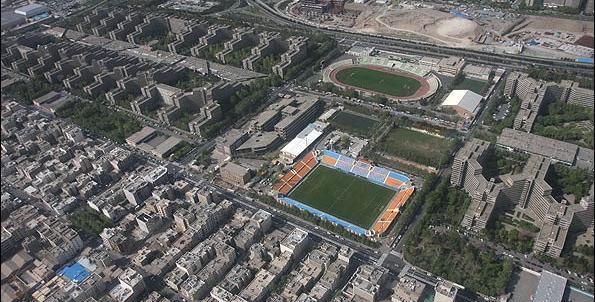 عکس ورزشگاه دستگردی