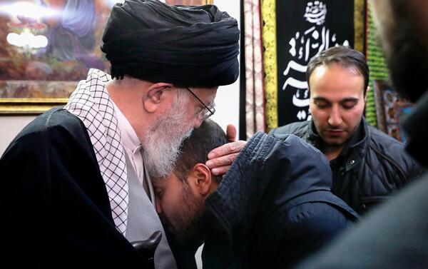عکس قاسم و رهبر