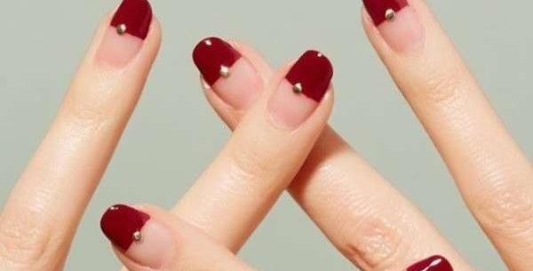 عکس مدل ناخن قرمز و سفید