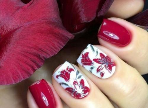 عکس مدل ناخن ژلیش کوتاه