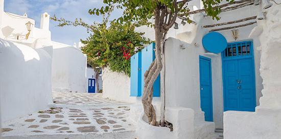 عکس سفید خانه