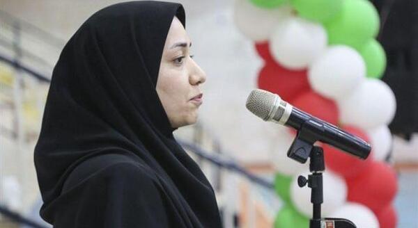 عکس دختر چادری با بادکنک