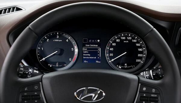عکس هیوندا آی سی