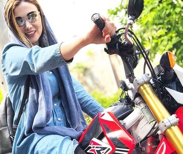 عکس نگین آبی