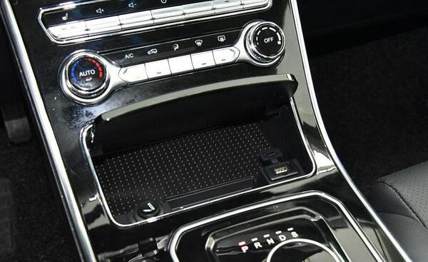 عکس ماشین دورسن G70s