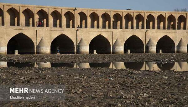 عکس واقعی فرخ باستانی