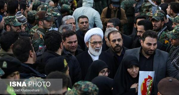 عکس سردار بغل امام حسین