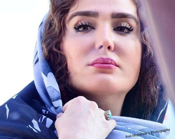عکس پروفایل زهره فکور صبور