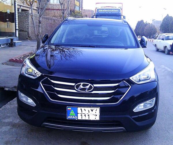 عکس سانتافه مشکی