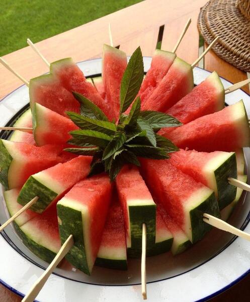 عکس هندوانه قرمز