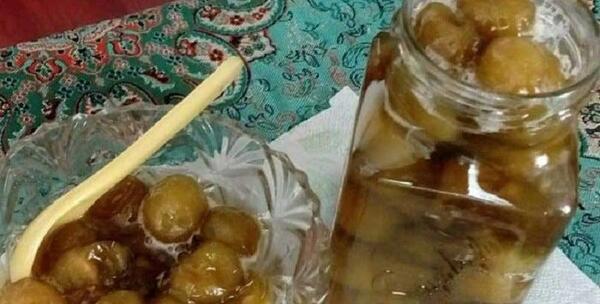 عکس گوجه سبز در ظرف